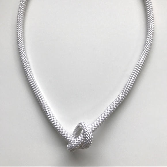 White long rope necklace multiple ways to wear - Picture 2 of 15